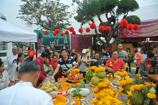 Chinese New Year celebrations at Wat Arun.